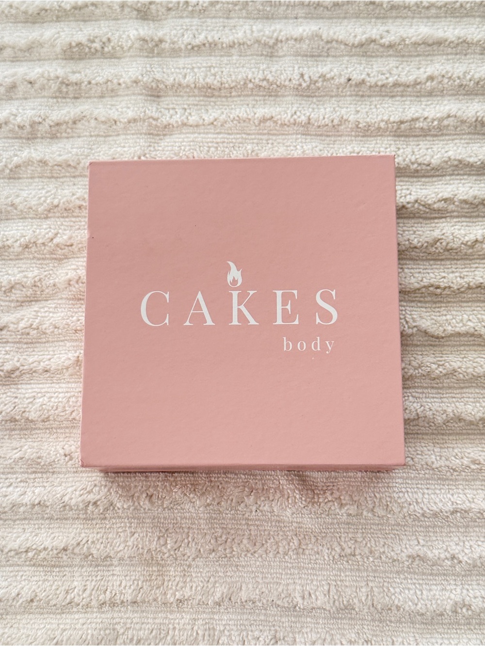 Cakes Covers Honey Plus Size NWOT